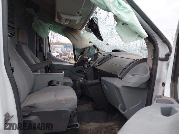 2017 Ford Transit с VIN 1FTYR2CG1HKB01948, выставлен на аукционе IAAI как лот 42005762 с пробегом Не указан миль и . История ставок и продаж доступна на DreamBid. Изображение 5.