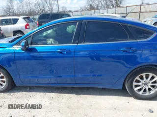 2018 Ford Fusion S with VIN 3FA6P0G74JR125258, listed as a IAAI auction lot 41845188 with 123,848 mi miles. Bid and sale history available at carsss.com. Image 15.