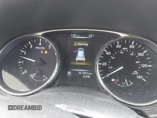 2015 Nissan Rogue SV with VIN KNMAT2MT5FP570653, listed as a IAAI auction lot 42159669 with 161,382 mi miles and . Bid and sale history available at carsss.com. Image 7.
