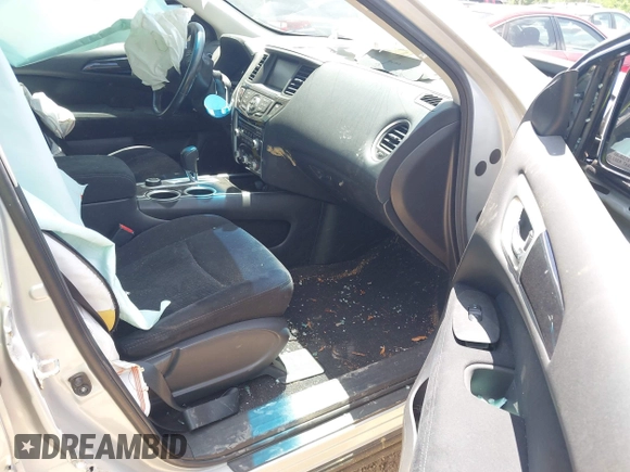 2015 Nissan Pathfinder SL z VIN 5N1AR2MM6FC668911, wystawiony jako IAAI lot #42344670 z przebiegiem 70 204 mil mil oraz . Historia ofert i sprzedaży dostępna na DreamBid. Obrazek 5.