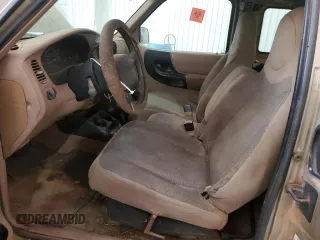 2000 Ford Ranger XL with VIN 1FTYR14V6YPB50394, listed as a Copart auction lot 52867215 with 220,325 mi miles and Clean Title. Bid and sale history available at carsss.com. Image 7.