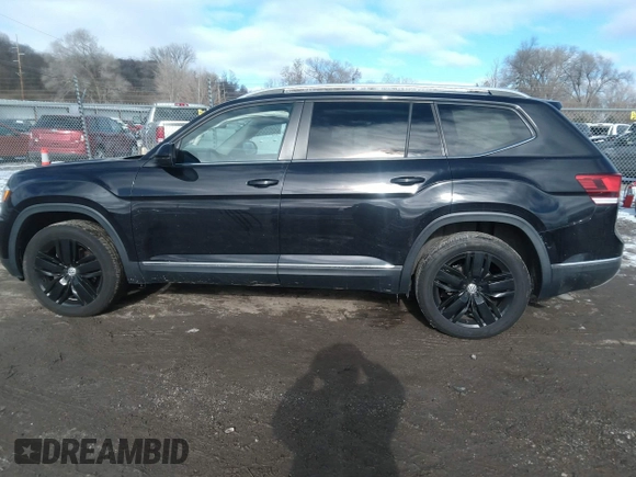 2019 Volkswagen Atlas SEL with VIN 1V2ER2CA2KC512578, listed as a IAAI auction lot 41265733 with 110,977 mi miles and . Bid and sale history available at DreamBid. Image 14.
