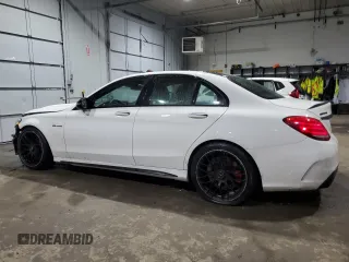 2016 Mercedes-Benz C 63 S AMG z VIN 55SWF8HB7GU098273, wystawiony jako Copart lot #86781954 z przebiegiem 107 642 mil mil oraz Szkoda całkowita • Salvage title. Historia ofert i sprzedaży dostępna na DreamBid. Obrazek 2.
