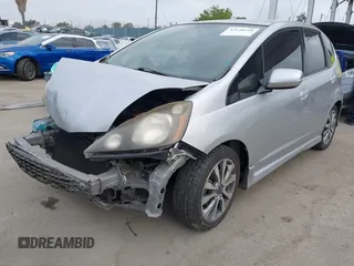 2013 Honda Fit Sport with VIN JHMGE8H58DC003021, listed as a IAAI auction lot 42120318 with 233,056 mi miles. Bid and sale history available at carsss.com. Image 23.