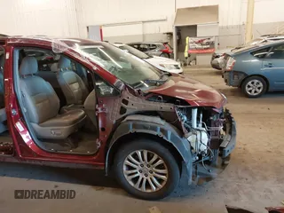 2016 Toyota Sienna XLE with VIN 5TDYK3DCXGS697980, listed as a IAAI auction lot 41500895 with 94,750 mi miles and . Bid and sale history available at DreamBid. Image 6.