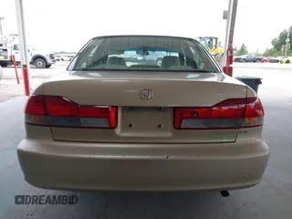 2002 Honda Accord LX z VIN 1HGCG56452A135666, wystawiony jako IAAI lot #42436949 z przebiegiem 103 652 mil mil oraz . Historia ofert i sprzedaży dostępna na DreamBid. Obrazek 16.