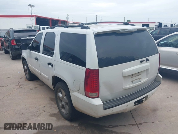 2008 Chevrolet Tahoe 3LT with VIN 1GNFC13J68R127765, listed as a IAAI auction lot 42652336 with 294,190 mi miles and . Bid and sale history available at DreamBid. Image 3.