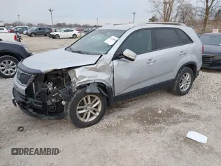 2015 Kia Sorento LX with VIN 5XYKTCA60FG639261, listed as a IAAI auction lot 41255907 with 133,665 mi miles and . Bid and sale history available at DreamBid. Image 17.