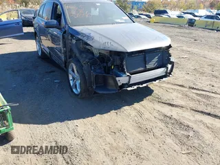 2019 Audi Q7 Prestige with VIN WA1VAAF76KD010065, listed as a IAAI auction lot 40653886 with 95,226 mi miles. Bid and sale history available at carsss.com. Image 1.