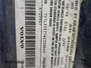 1998 Volvo S70 z VIN YV1LS5571W2550664, wystawiony jako Copart lot #57798535 z przebiegiem 181 957 mil mil oraz Szkody całkowita. Historia ofert i sprzedaży dostępna na DreamBid. Obrazek 13.
