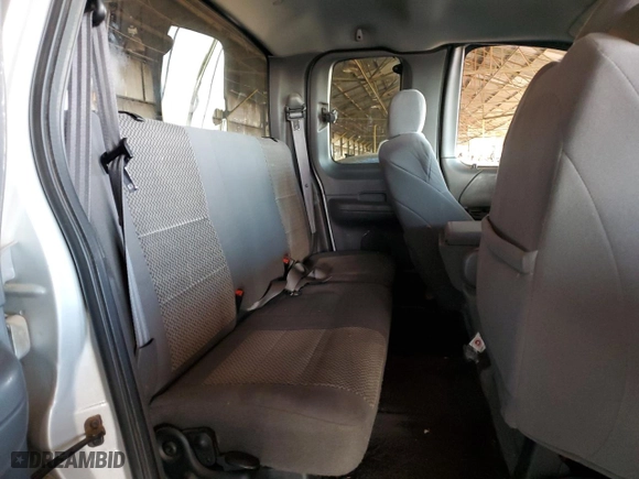 2003 Ford F-150 XL with VIN 1FTRX07233KD43811, listed as a Copart auction lot 85113414 with 215,390 mi miles and Salvage Title. Bid and sale history available at carsss.com. Image 10.