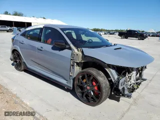 2019 Honda Civic Type R Touring with VIN SHHFK8G76KU203497, listed as a Copart auction lot 80994834 with 9,884 mi miles and Non Repairable. Bid and sale history available at carsss.com. Image 4.