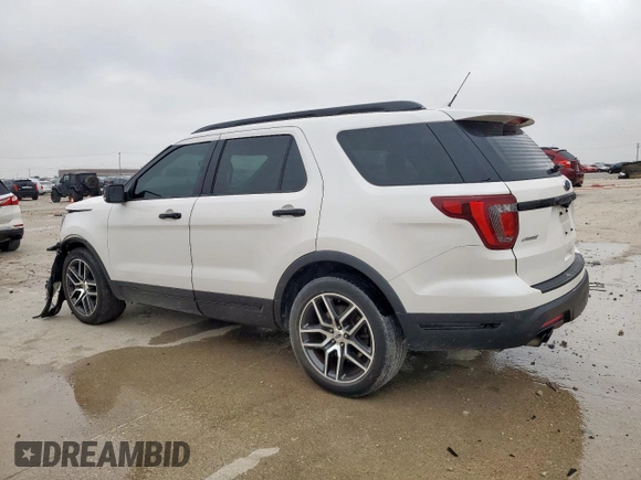 2018 Ford Explorer Sport z VIN 1FM5K8GT1JGB77644, wystawiony jako Copart lot #59732595 z przebiegiem 118 210 mil mil oraz Szkoda całkowita • Salvage title. Historia ofert i sprzedaży dostępna na DreamBid. Obrazek 2.