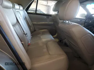 2010 Cadillac DTS 1SC z VIN 1G6KD5EYXAU119017, wystawiony jako Copart lot #56149775 z przebiegiem 113 617 mil mil oraz Szkoda całkowita • Salvage title. Historia ofert i sprzedaży dostępna na DreamBid. Obrazek 10.