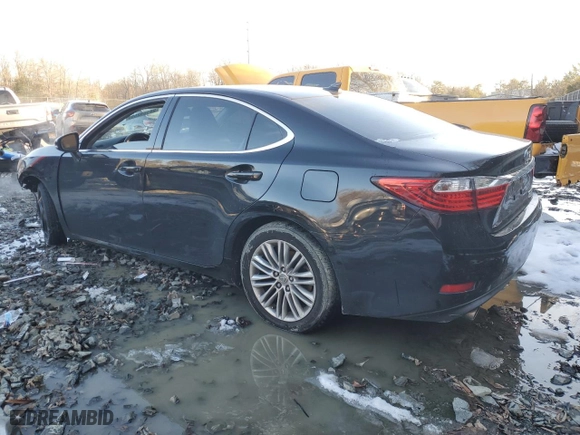 2013 Lexus ES 350 4dr Sdn with VIN JTHBK1GG5D2029627, listed as a Copart auction lot 88153255 with 196,430 mi miles and Salvage Title. Bid and sale history available at carsss.com. Image 2.