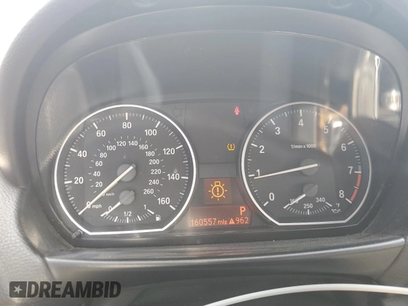 2011 BMW 1 Series 135i with VIN WBAUC9C59BVM10528, listed as a Copart auction lot 61499025 with 160,557 mi miles and Salvage title. Bid and sale history available at DreamBid. Image 9.