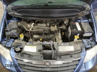 2007 Chrysler Town & Country LWB Touring with VIN 2A4GP54L57R158372, listed as a Copart auction lot 41767945 with 179,374 mi miles and Salvage Title. Bid and sale history available at carsss.com. Image 12.