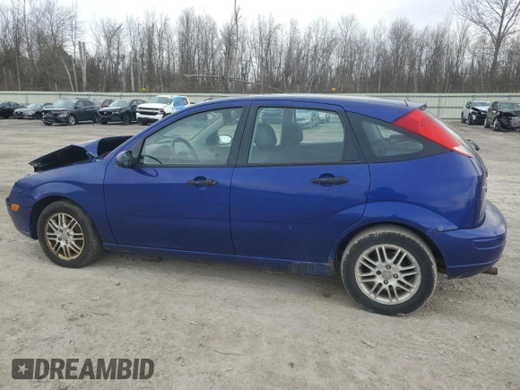 2005 Ford Focus S with VIN 3FAFP37N85R101955, listed as a Copart auction lot 53199895 with 135,984 mi miles and Salvage Title. Bid and sale history available at carsss.com. Image 2.