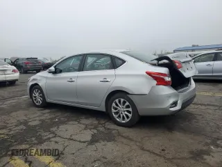 2018 Nissan Sentra SV z VIN 3N1AB7AP9JL661911, wystawiony jako Copart lot #56884985 z przebiegiem 43 129 mil mil oraz Szkoda całkowita • Salvage title. Historia ofert i sprzedaży dostępna na DreamBid. Obrazek 2.