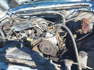 1986 Ford F-150 with VIN 1FTEF14N0GPA37633, listed as a IAAI auction lot 42084341 with 230,894 mi miles. Bid and sale history available at carsss.com. Image 6.