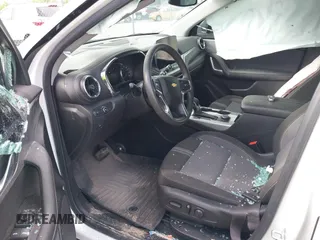 2023 Chevrolet Blazer LT с VIN 3GNKBCR4XPS224431, выставлен на аукционе IAAI как лот 42232072 с пробегом 20 872 миль миль и . История ставок и продаж доступна на DreamBid. Изображение 5.