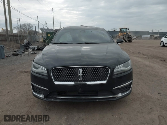2017 Lincoln MKZ Reserve z VIN 3LN6L5E9XHR649804, wystawiony jako IAAI lot #41906488 z przebiegiem 161 150 mil mil oraz . Historia ofert i sprzedaży dostępna na DreamBid. Obrazek 12.