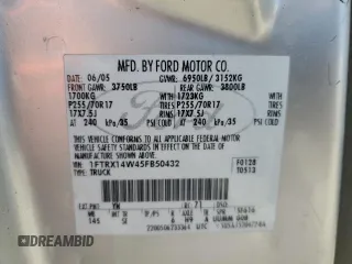 2005 Ford F-150 STX с VIN 1FTRX14W45FB50432, выставлен на аукционе Copart как лот 55285845 с пробегом 272 708 миль миль и Списание • Salvage title. История ставок и продаж доступна на DreamBid. Изображение 12.