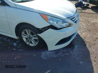 2014 Hyundai Sonata GLS with VIN 5NPEB4AC2EH882685, listed as a IAAI auction lot 42125895 with 68,669 mi miles and . Bid and sale history available at carsss.com. Image 6.