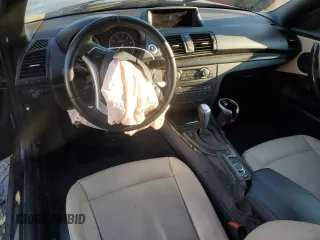 2013 BMW 1 Series 128i с VIN WBAUL7C56DVU09909, выставлен на аукционе Copart как лот 89133495 с пробегом Не указан миль и Списание • Salvage title. История ставок и продаж доступна на DreamBid. Изображение 8.