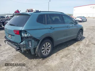 2019 Volkswagen Tiguan S с VIN 3VV1B7AX2KM131063, выставлен на аукционе IAAI как лот 41937501 с пробегом 59 402 миль миль и . История ставок и продаж доступна на DreamBid. Изображение 4.