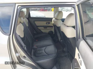 2013 Kia Soul ! with VIN KNDJT2A66D7576263, listed as a IAAI auction lot 41866755 with 197,522 mi miles. Bid and sale history available at carsss.com. Image 8.