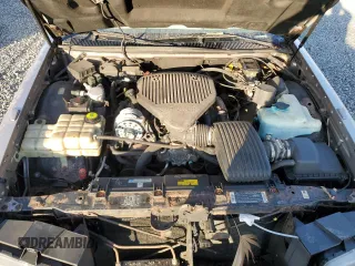 1995 Cadillac Fleetwood z VIN 1G6DW52P7SR706309, wystawiony jako Copart lot #76416794 z przebiegiem Nie podano mil oraz Szkody całkowita. Historia ofert i sprzedaży dostępna na DreamBid. Obrazek 11.