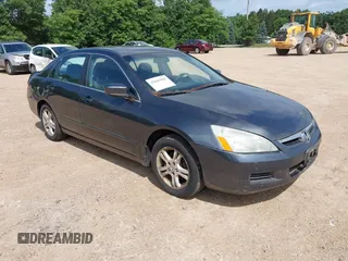 2006 Honda Accord LX SE с VIN 1HGCM56336A017413, выставлен на аукционе IAAI как лот 42603885 с пробегом 181 476 миль миль и . История ставок и продаж доступна на DreamBid. Изображение 1.