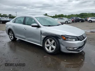 2015 Volkswagen Passat Limited Edition Edition z VIN 1VWAT7A39FC084725, wystawiony jako Copart lot #57993735 z przebiegiem 84 418 mil mil oraz Szkoda całkowita • Salvage title. Historia ofert i sprzedaży dostępna na DreamBid. Obrazek 4.