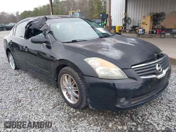 2008 Nissan Altima 2.5 SL with VIN 1N4AL21E28N512672, listed as a IAAI auction lot 41605976 with 142,223 mi miles. Bid and sale history available at carsss.com. Image 1.