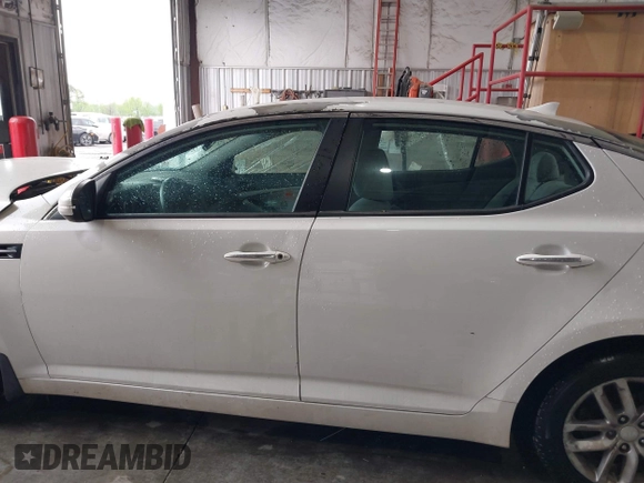 2013 Kia Optima LX with VIN 5XXGM4A72DG258725, listed as a IAAI auction lot 41981412 with 148,173 mi miles and . Bid and sale history available at carsss.com. Image 14.
