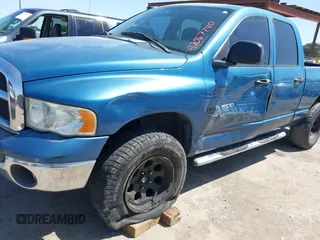 2005 Dodge 1500 ST with VIN 1D7HU18N05J608086, listed as a IAAI auction lot 42067740 with 188,680 mi miles. Bid and sale history available at carsss.com. Image 6.