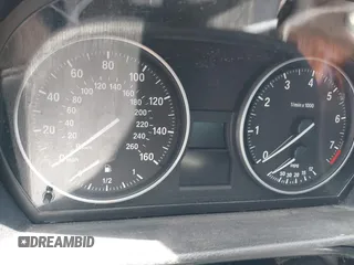 2011 BMW 3 Series 328i с VIN WBAPH7C52BE682728, выставлен на аукционе IAAI как лот 42365234 с пробегом Не указан миль и . История ставок и продаж доступна на DreamBid. Изображение 7.