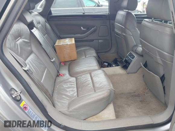 2005 Audi A8 with VIN WAUML44EX5N001847, listed as a IAAI auction lot 42328636 with 129,925 mi miles and . Bid and sale history available at DreamBid. Image 8.