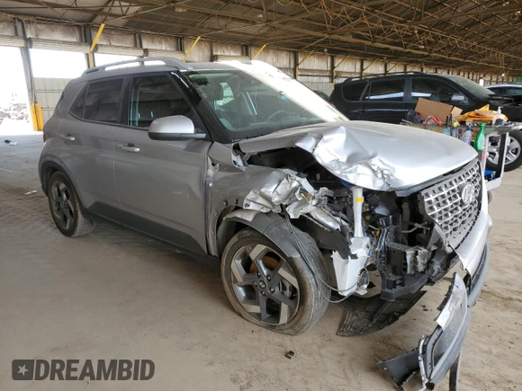 2024 Hyundai Venue SEL with VIN KMHRC8A35RU285446, listed as a Copart auction lot 51010505 with 33,792 mi miles and Salvage Title. Bid and sale history available at DreamBid. Image 4.