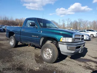 1995 Dodge Ram 1500 with VIN 1B7HF16Y0SS142764, listed as a Copart auction lot 84720074 with 130,034 mi miles and Salvage Title. Bid and sale history available at carsss.com. Image 4.