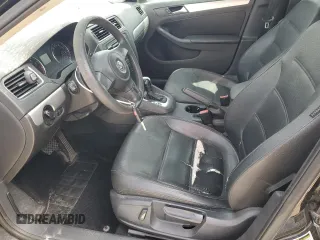 2014 Volkswagen Jetta Sedan SE with VIN 3VWD17AJ8EM392001, listed as a Copart auction lot 51124475 with 131,766 mi miles and Salvage Title. Bid and sale history available at carsss.com. Image 7.