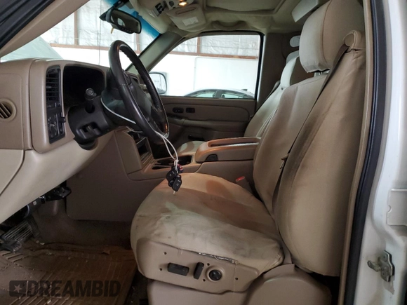 2004 Chevrolet Suburban LS with VIN 1GNFK16Z04J178577, listed as a Copart auction lot 47387085 with 218,227 mi miles and Salvage Title. Bid and sale history available at carsss.com. Image 7.