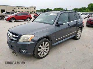 2010 Mercedes-Benz GLK 350 z VIN WDCGG8HB2AF301876, wystawiony jako Copart lot #56383645 z przebiegiem 151 026 mil mil oraz Tytuł czysty. Historia ofert i sprzedaży dostępna na DreamBid. Obrazek 1.
