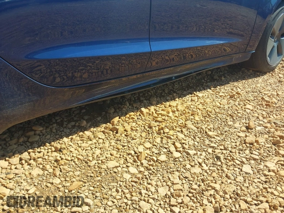2023 Tesla Model 3 z VIN 5YJ3E1EA4PF576045, wystawiony jako IAAI lot #41565981 z przebiegiem Nie podano mil oraz . Historia ofert i sprzedaży dostępna na DreamBid. Obrazek 6.