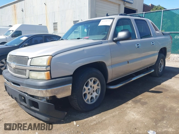 2006 Chevrolet Avalanche Z66 with VIN 3GNEC12Z66G126504, listed as a IAAI auction lot 42250757 with 178,901 mi miles and . Bid and sale history available at DreamBid. Image 2.