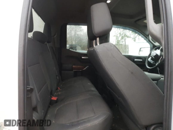 2019 Chevrolet Silverado 1500 RST with VIN 1GCRYEED2KZ383088, listed as a Copart auction lot 81502484 with 85,136 mi miles and Salvage Title. Bid and sale history available at DreamBid. Image 10.