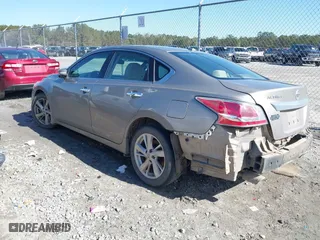2015 Nissan Altima 2.5 with VIN 1N4AL3AP4FC207125, listed as a IAAI auction lot 41464562 with 141,280 mi miles. Bid and sale history available at carsss.com. Image 3.