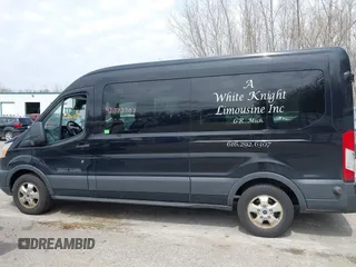 2017 Ford Transit XL с VIN 1FBAX2CM5HKB15501, выставлен на аукционе IAAI как лот 42072707 с пробегом Не указан миль и . История ставок и продаж доступна на DreamBid. Изображение 14.