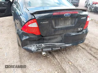 2012 Ford Fusion SPORT with VIN 3FAHP0KC9CR167621, listed as a IAAI auction lot 41872962 with 178,606 mi miles. Bid and sale history available at carsss.com. Image 6.